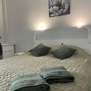 https://forum-apartment-lviv-79019.hotelslviv.net